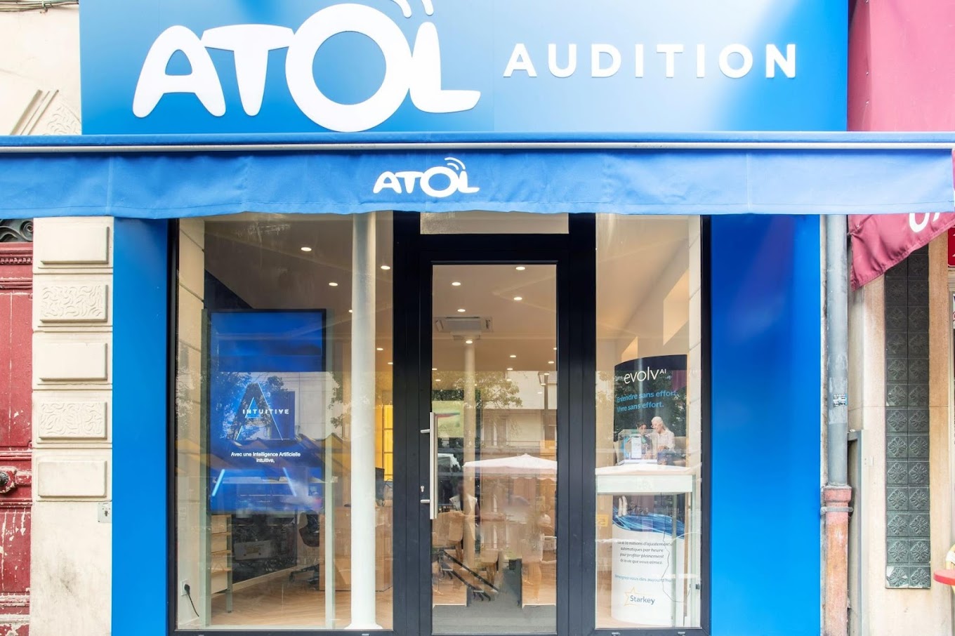Agencement d'une boutique Atol Audition (2)